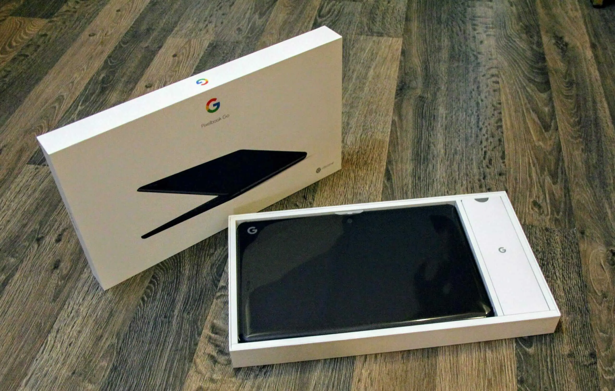 Pixelbook Go:開封